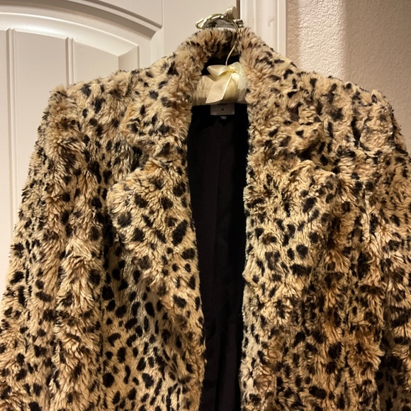 Leopard print coat - Picture 6 of 12